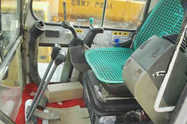 山东出售转让二手6000小时2012年竹内TB160C挖掘机