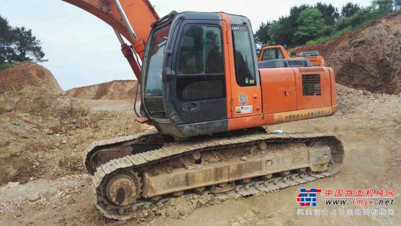 湖北出售转让二手12000小时2009年日立EX210LC挖掘机