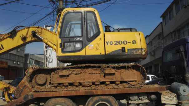湖北出售转让二手7000小时2008年玉柴YC135挖掘机
