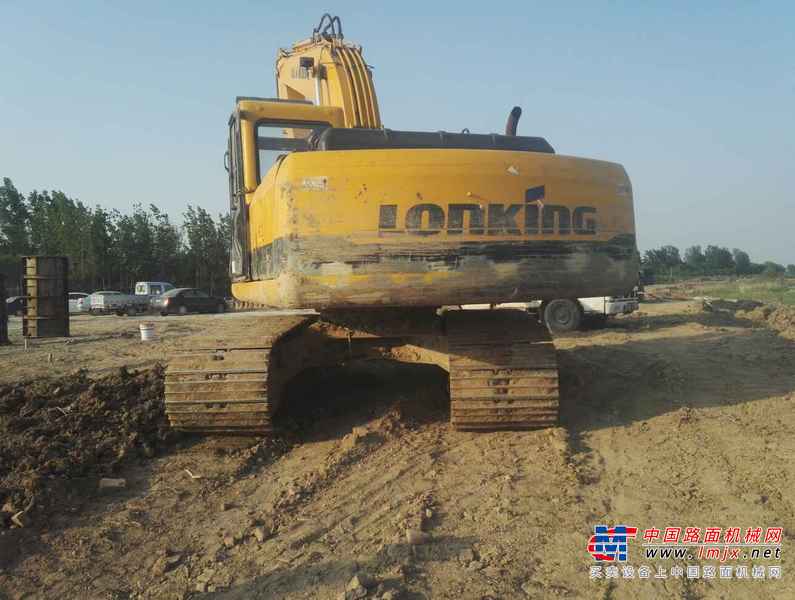 山东出售转让二手7000小时2009年龙工LG6210B挖掘机
