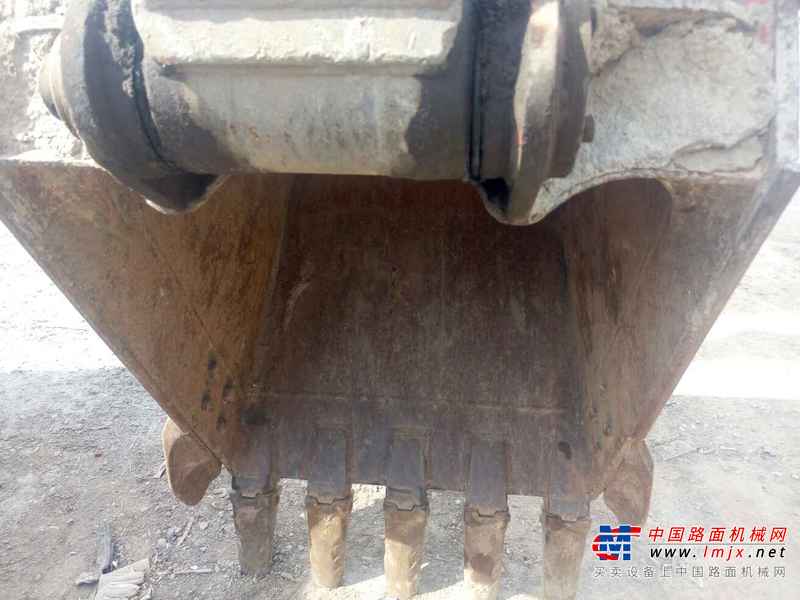 河北出售转让二手7000小时2013年日立ZX130H挖掘机