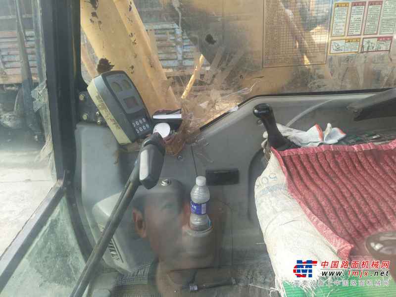 黑龙江出售转让二手9000小时2010年柳工CLG915C挖掘机