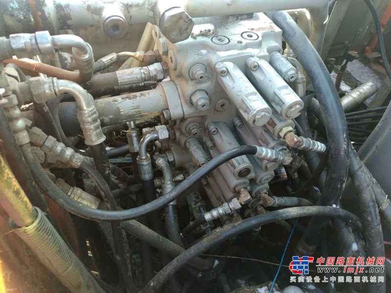 黑龙江出售转让二手5000小时2011年日立ZX70挖掘机
