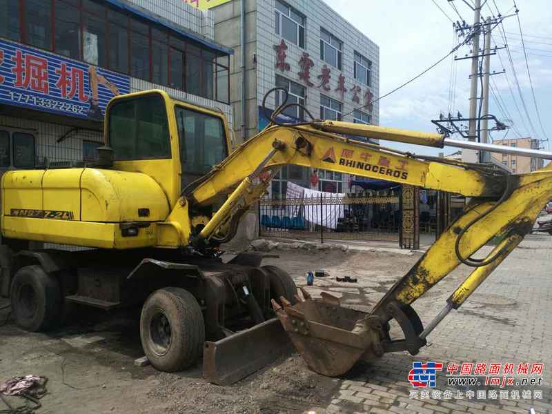 黑龙江出售转让二手8000小时2011年犀牛重工NW45360挖掘机