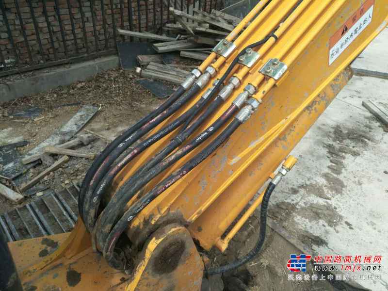 内蒙古出售转让二手4000小时2013年福田雷沃FR60挖掘机