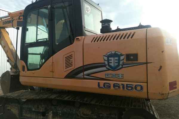 内蒙古出售转让二手4000小时2011年龙工LG6150挖掘机