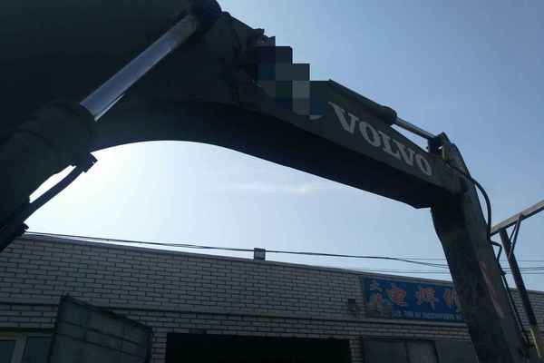 黑龙江出售转让二手12000小时2007年沃尔沃EC240BLC挖掘机