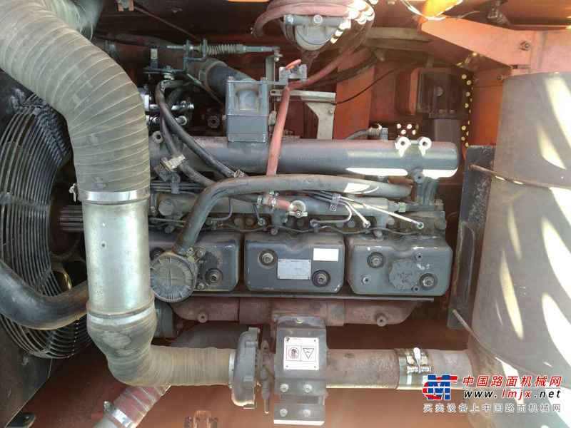 黑龙江出售转让二手10000小时2009年斗山DH300挖掘机