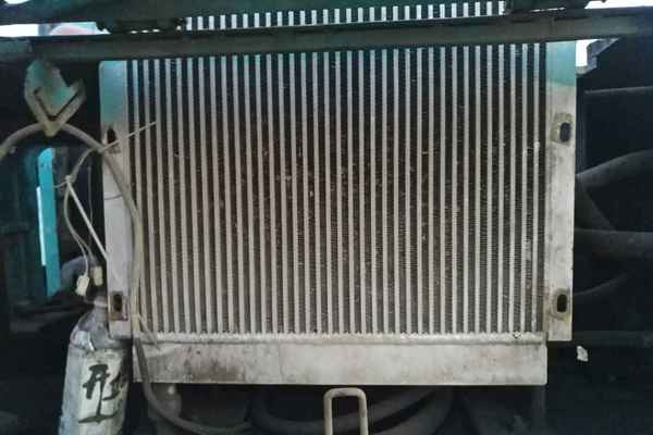 内蒙古出售转让二手9000小时2010年犀牛重工轮挖7180挖掘机