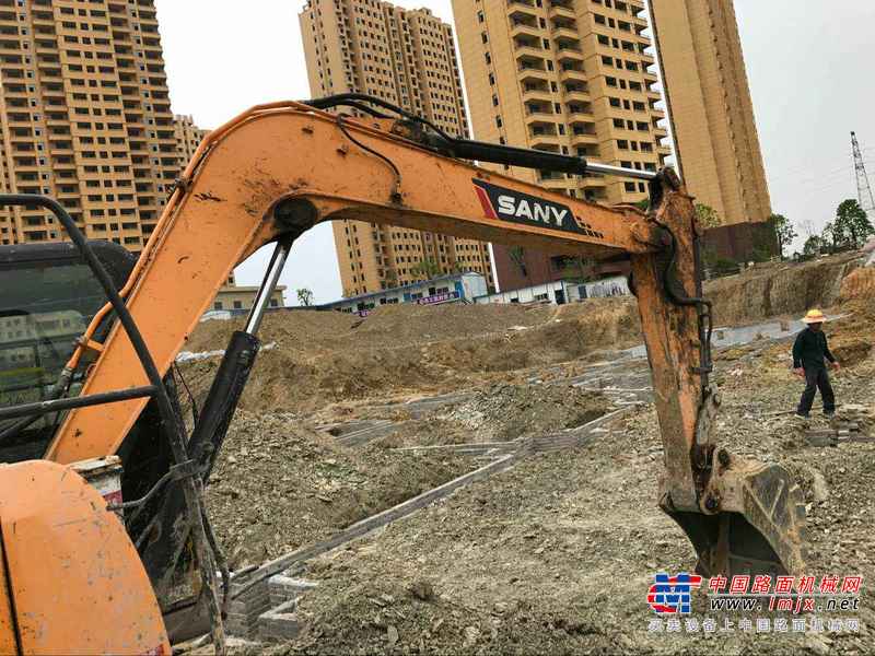 湖北出售转让二手6013小时2013年三一重工SY65C挖掘机