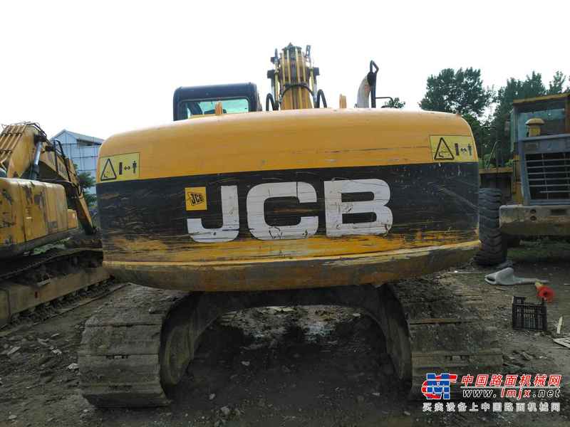 河南出售转让二手6453小时2011年JCBJS220LC挖掘机