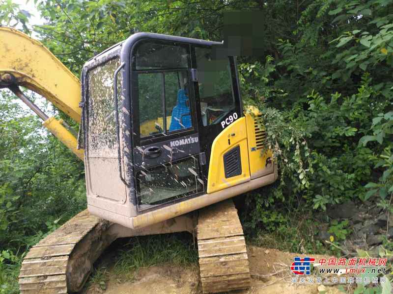 河南出售转让二手5324小时2012年小松PC70挖掘机