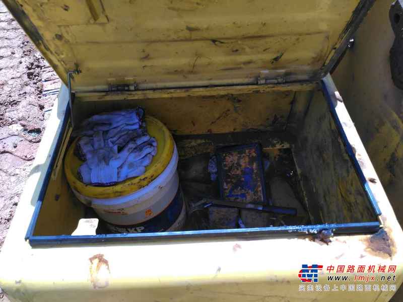 河南出售转让二手6453小时2012年神钢SK210LC挖掘机