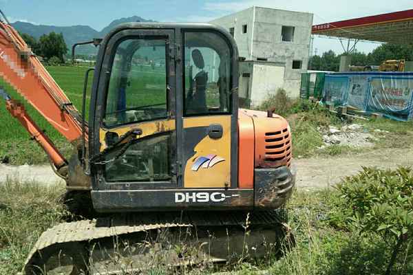 陕西出售转让二手1500小时2010年斗山DH80挖掘机