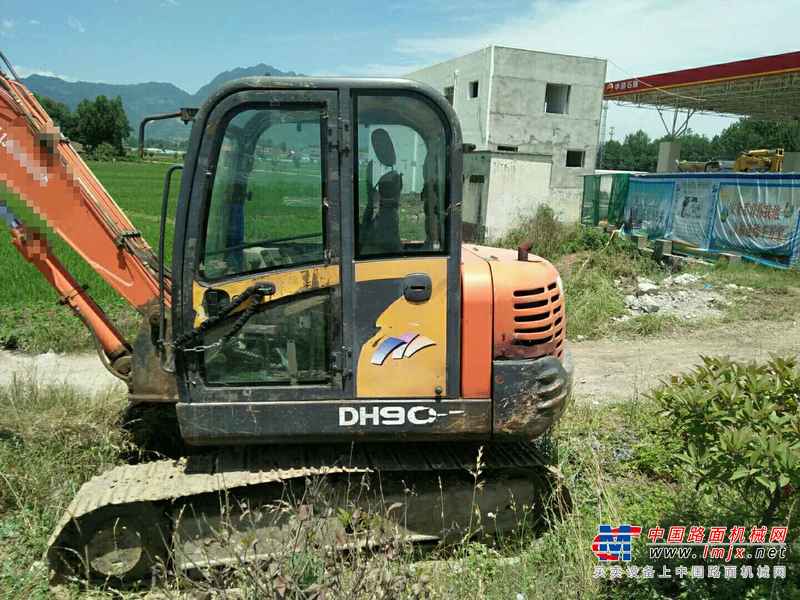 陕西出售转让二手1500小时2010年斗山DH80挖掘机