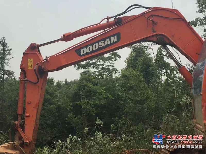 湖北出售转让二手6972小时2011年斗山DX75挖掘机