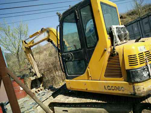 河北出售转让二手9800小时2009年龙工LG6060挖掘机