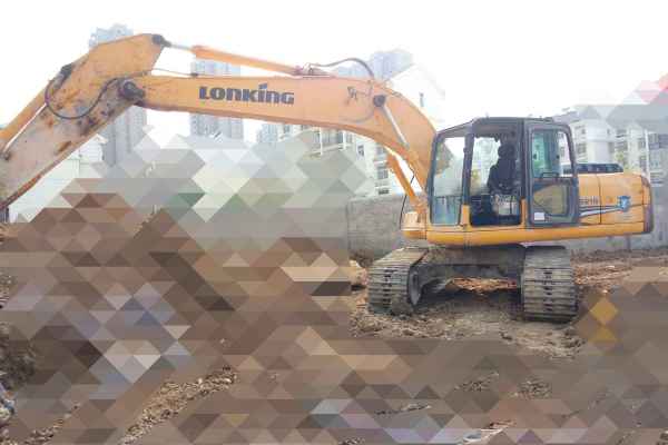 安徽出售转让二手8670小时2011年龙工LG6215挖掘机