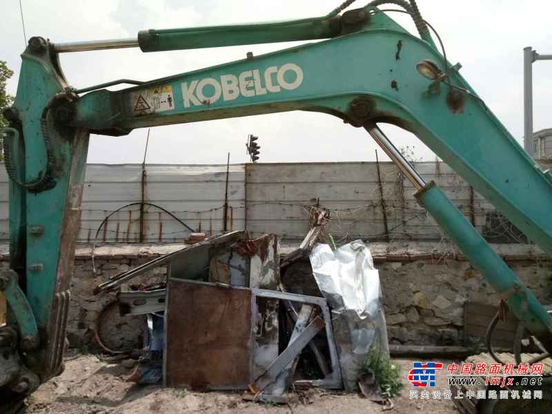 辽宁出售转让二手9000小时2009年神钢SK60挖掘机