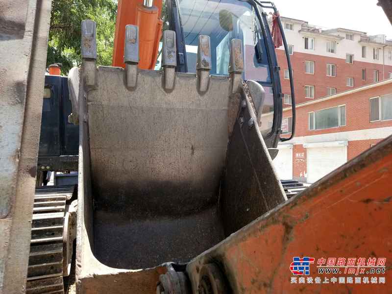 辽宁出售转让二手3652小时2015年日立ZX70挖掘机