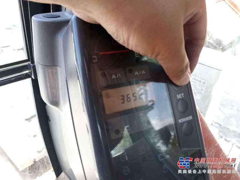 辽宁出售转让二手3652小时2015年日立ZX70挖掘机