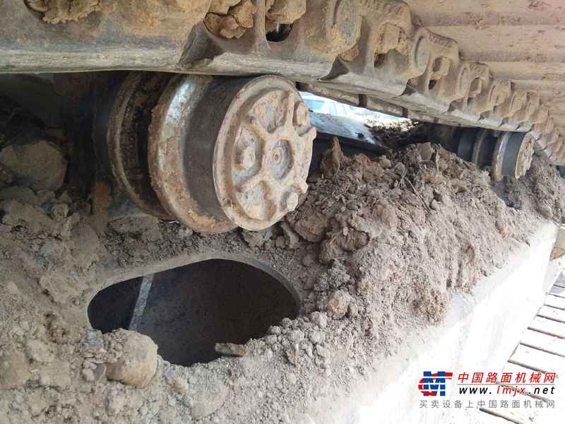 山西出售转让二手7500小时2010年沃尔沃EC240BLC挖掘机