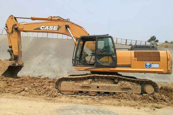河南出售转让二手4000小时2013年凯斯CX360B挖掘机