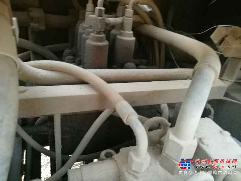 河南出售转让二手6900小时2010年柳工CLG220LC挖掘机