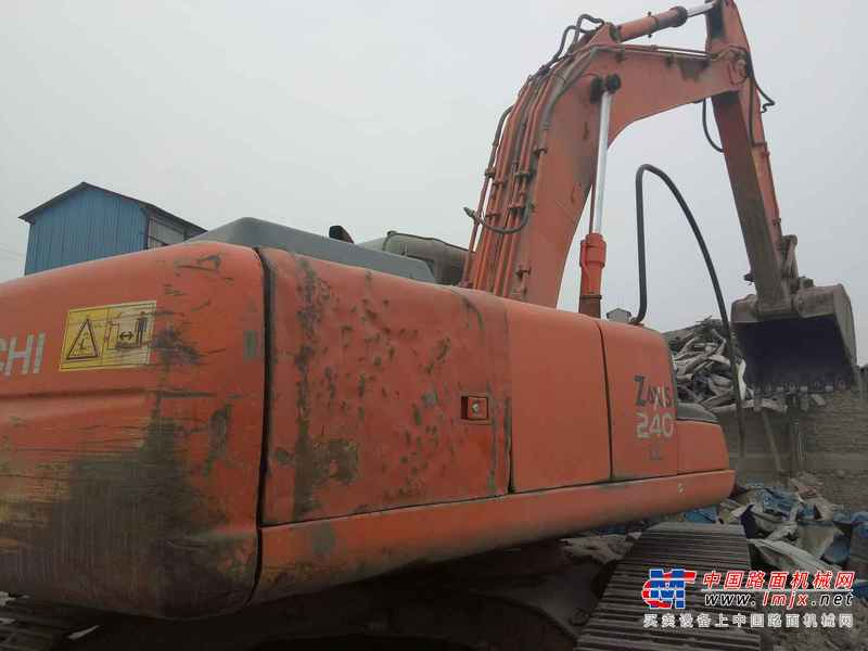 辽宁出售转让二手15450小时2005年日立ZX240LC挖掘机