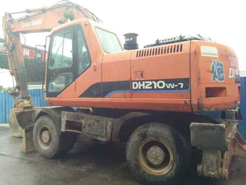 山西出售转让二手9500小时2009年斗山轮挖DH210W挖掘机