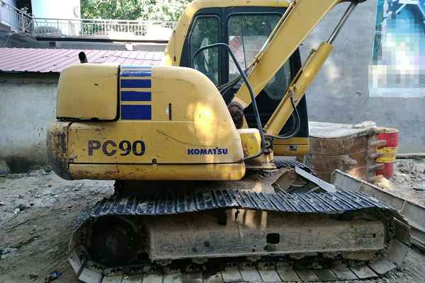 河南出售转让二手12000小时2008年小松PC60挖掘机