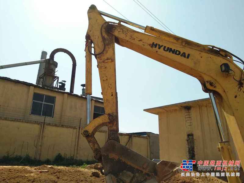山西出售转让二手6012小时2011年现代R60挖掘机