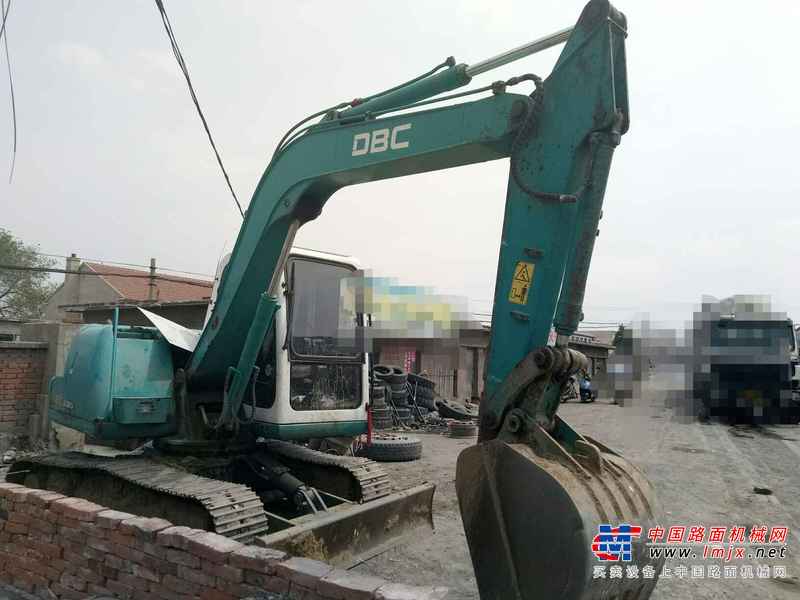 辽宁出售转让二手6500小时2011年黑猫8085挖掘机