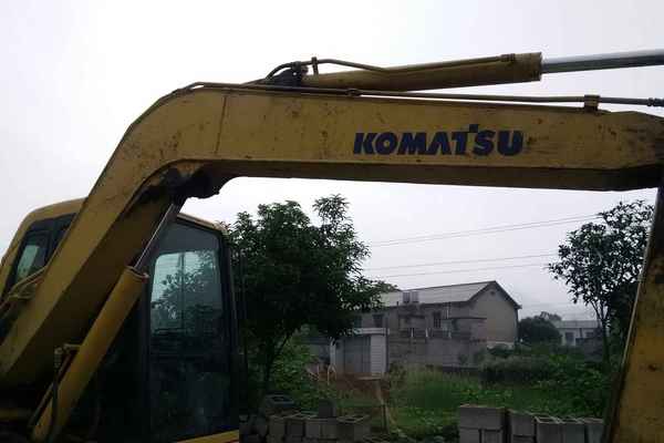 湖南出售转让二手8000小时2009年小松PC60挖掘机