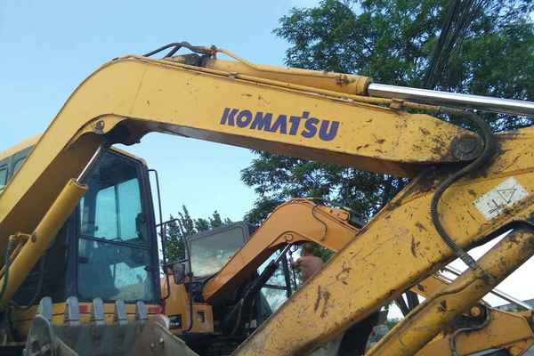山西出售转让二手9000小时2011年小松PC60挖掘机