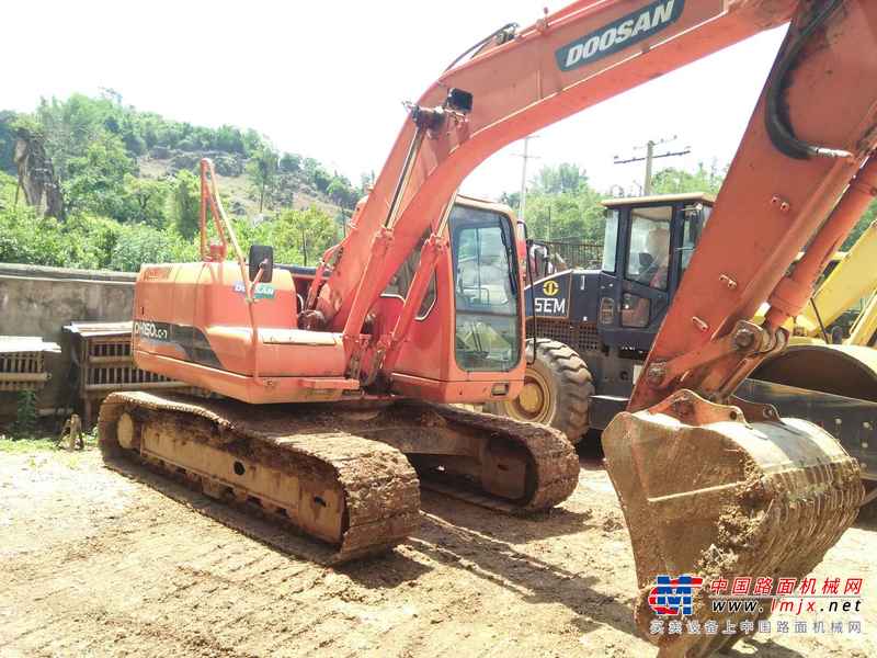 云南出售转让二手5000小时2012年斗山DH150LC挖掘机