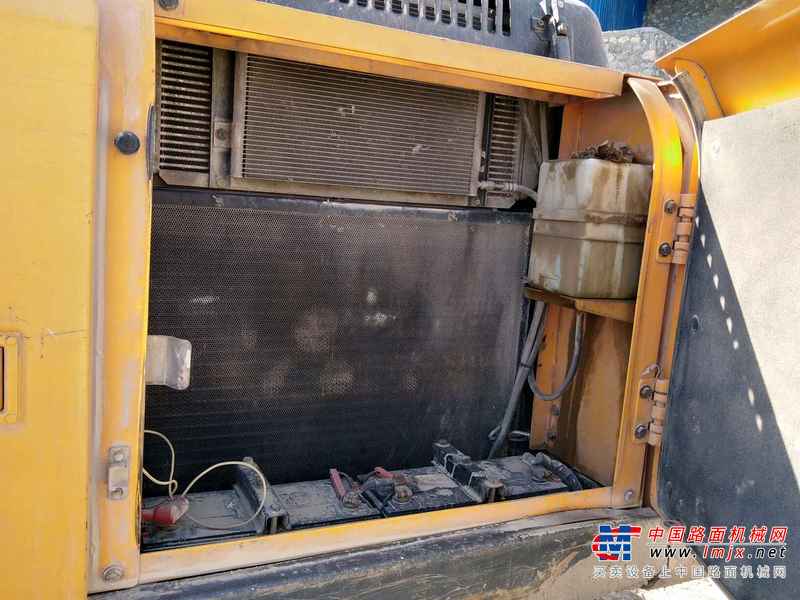 河南出售转让二手6122小时2010年现代R225LC挖掘机