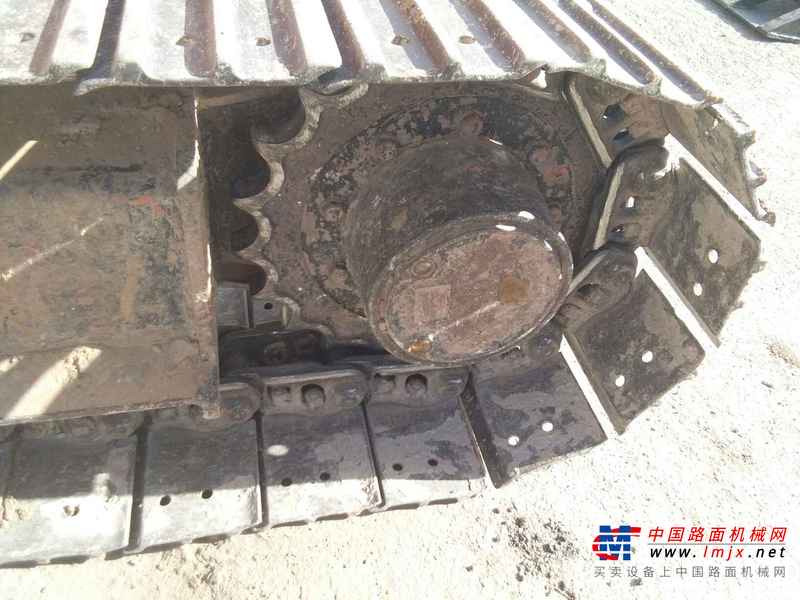 山西出售转让二手8000小时2011年福田雷沃FR65V8挖掘机