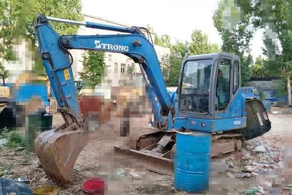 河南出售转让二手9000小时2010年山重建机GC60挖掘机