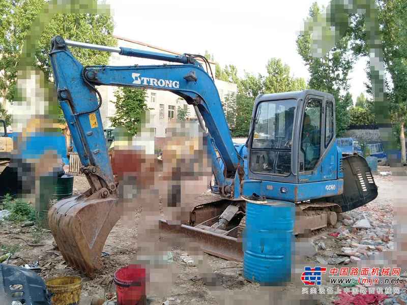 河南出售转让二手9000小时2010年山重建机GC60挖掘机