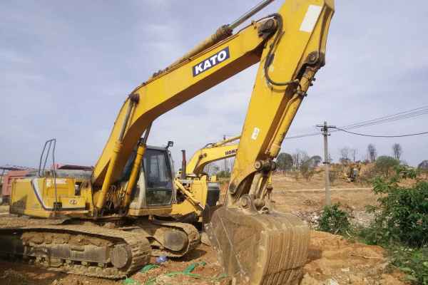 湖南出售转让二手12000小时2009年加藤HD820III挖掘机