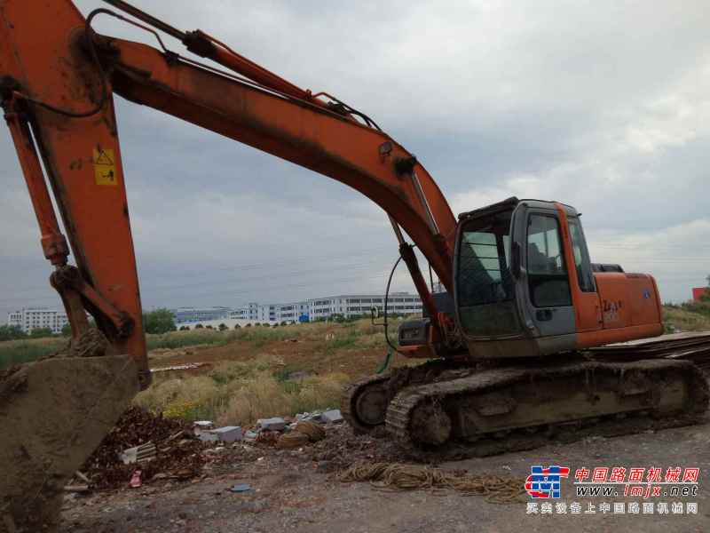 安徽出售转让二手12568小时2006年日立ZX200挖掘机
