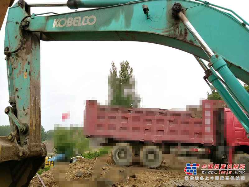 河南出售转让二手12000小时2011年神钢SK350LC挖掘机