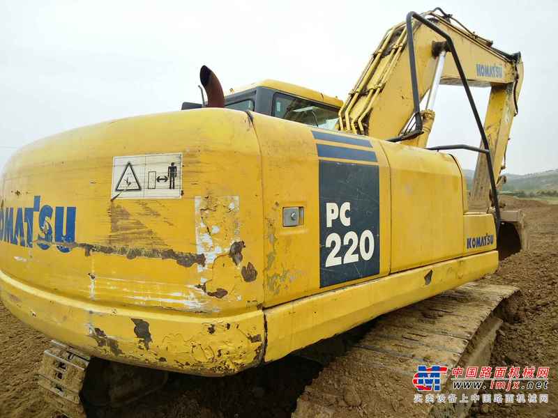 河南出售转让二手10000小时2004年小松PC200挖掘机