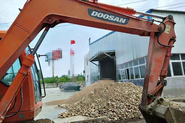 河南出售转让二手7444小时2011年斗山DH80GOLD挖掘机
