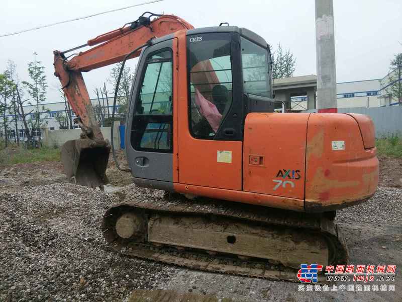 安徽出售转让二手9000小时2011年日立ZX70挖掘机