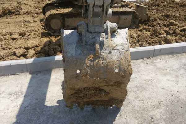 安徽出售转让二手8000小时2011年斗山DH55挖掘机