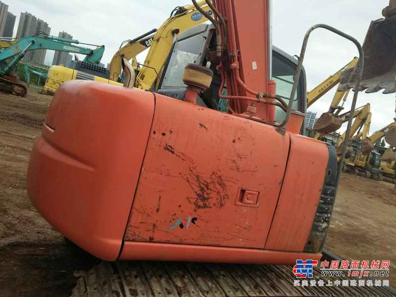 云南出售转让二手5000小时2013年日立ZX70挖掘机