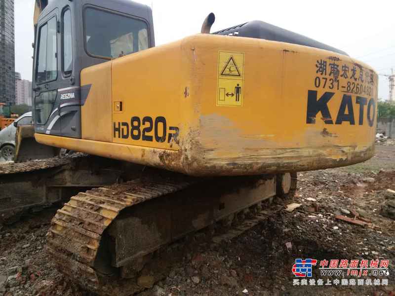 湖南出售转让二手8000小时2010年加藤HD820R挖掘机