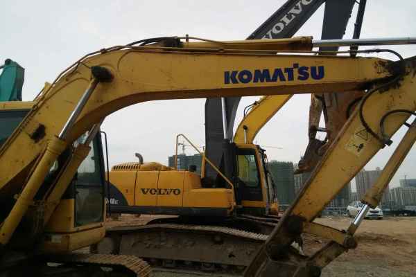湖南出售转让二手10000小时2009年小松PC130挖掘机